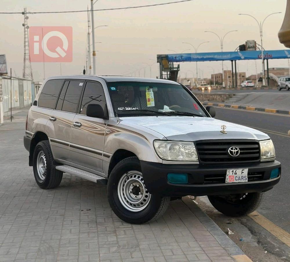 تويوتا لاندكروزر